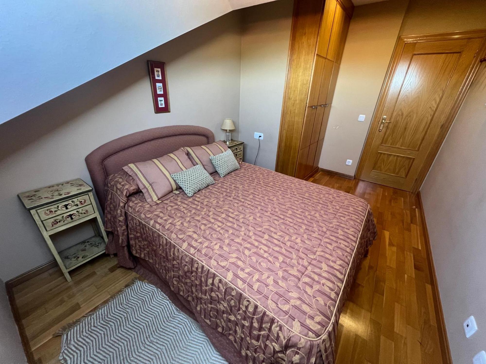 Atractivo Atico 2 Habitaciones Villaviciosa  Exteriér fotografie